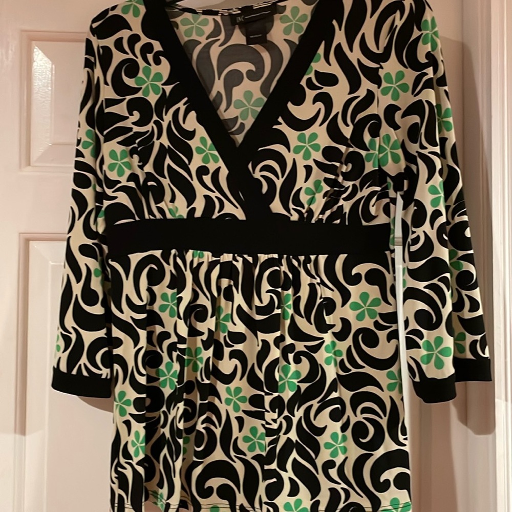 INC International Concepts Top, Size Medium